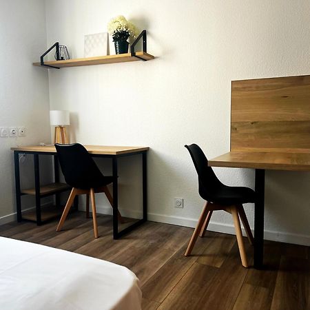 Residence Neoresid St Sever Rouen Bagian luar foto